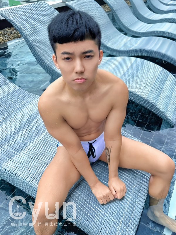 台中｜群 按摩工作室 Cyun | Men SPA - 艾瑞克